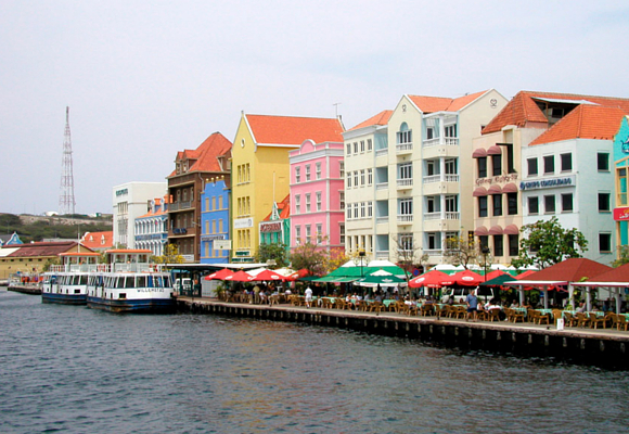 ciudades más coloridas curasao