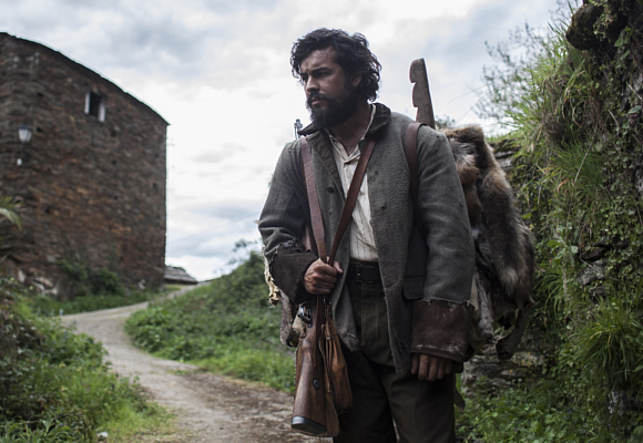 bajo la piel de lobo c