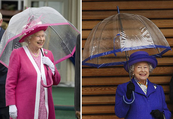 El paraguas transparente es de la firma