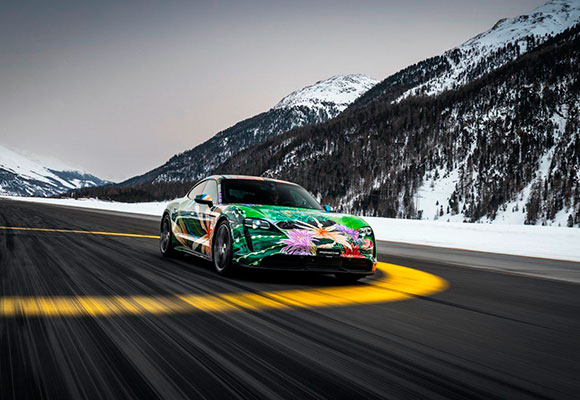 Taycan Artcar