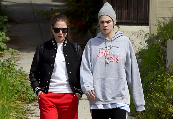 Cara Delevingne y Ashley Benson