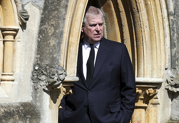 Príncipe Carlos y Andrés