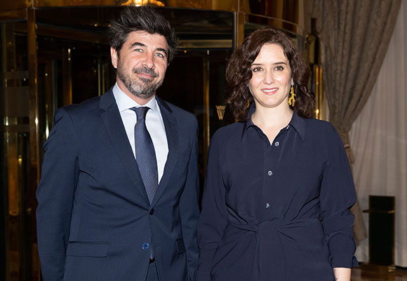 isabel diaz ayuso y jairo alonso