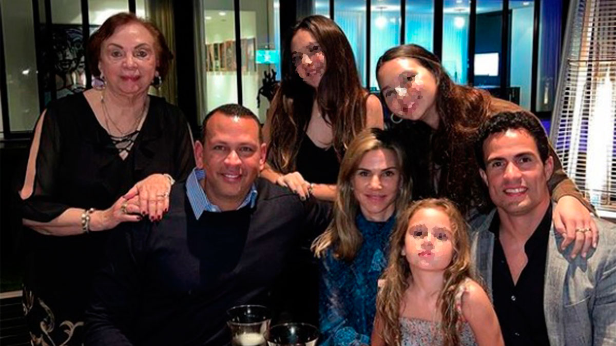 Álex Rodríguez y Cynthia Scurtis