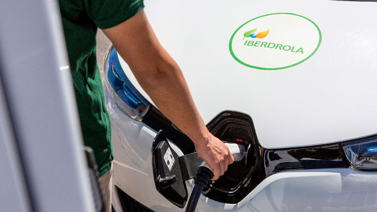 RECARGA COCHE ELECTRICO IBERDROLA