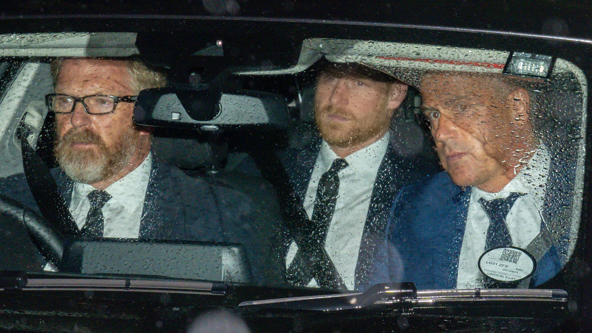 Harry Isabel II (Foto: Gtres)