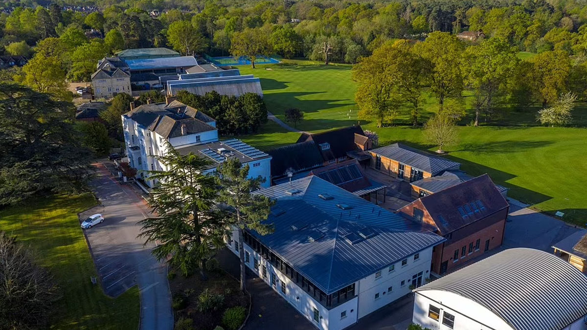 (Foto: Lambrook Instagram)