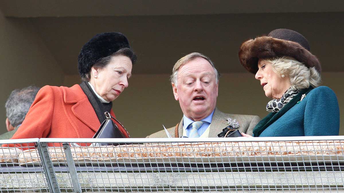 Princesa Ana, Andrew Parker Bowles y Camilla