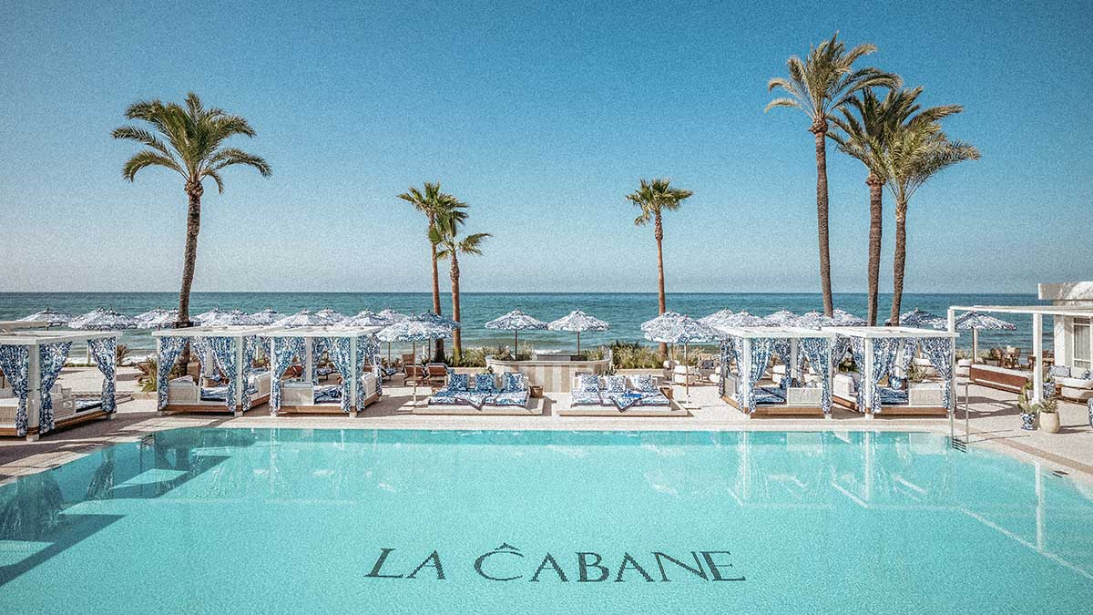 Dolce & Gabbana beach club