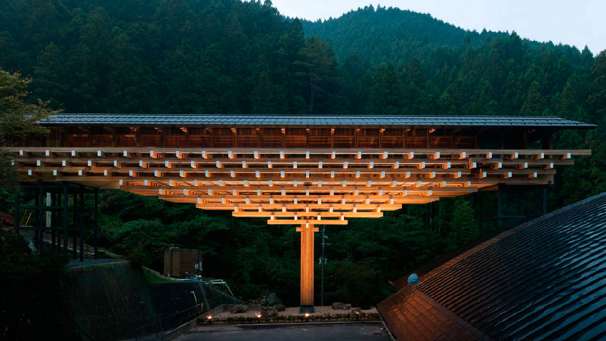 Museo puente Yusuhara Japón