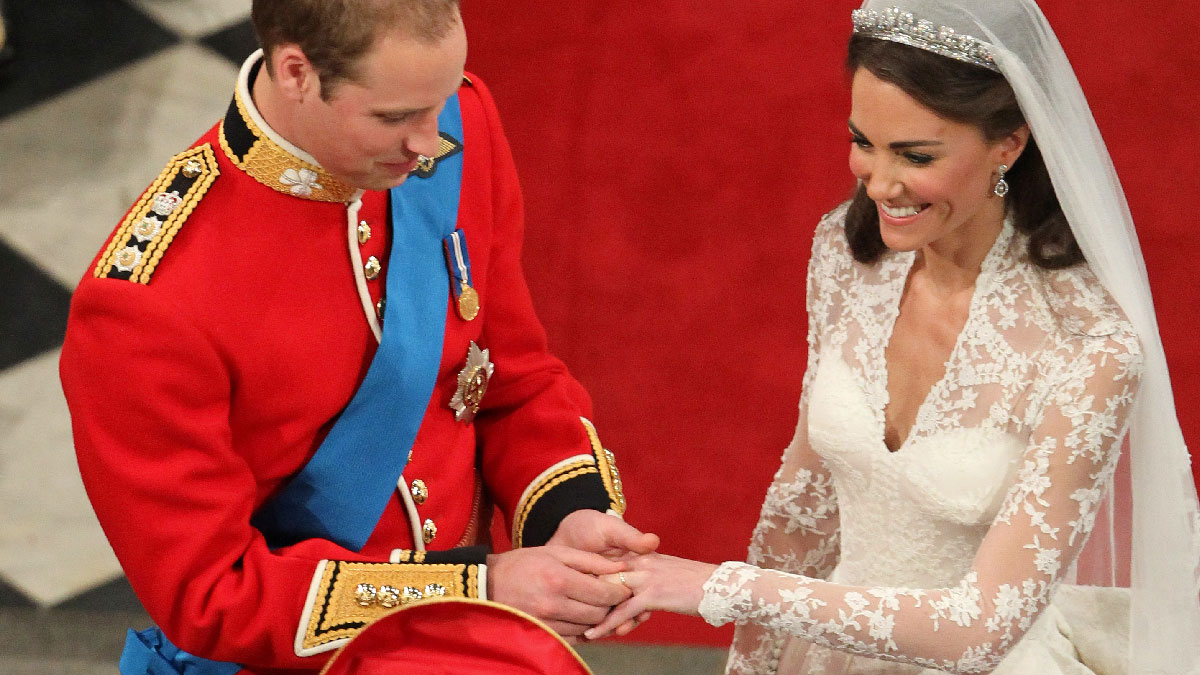 kate middleton william boda anillo