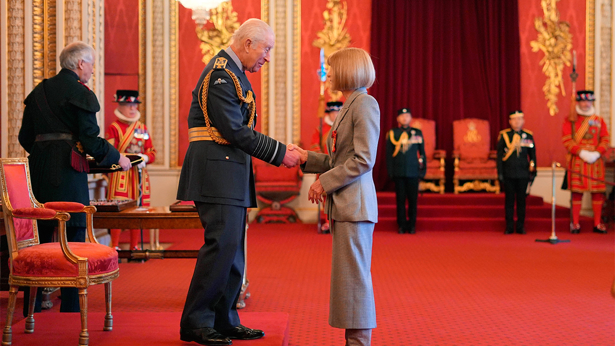 Carlos III y Anna Wintour