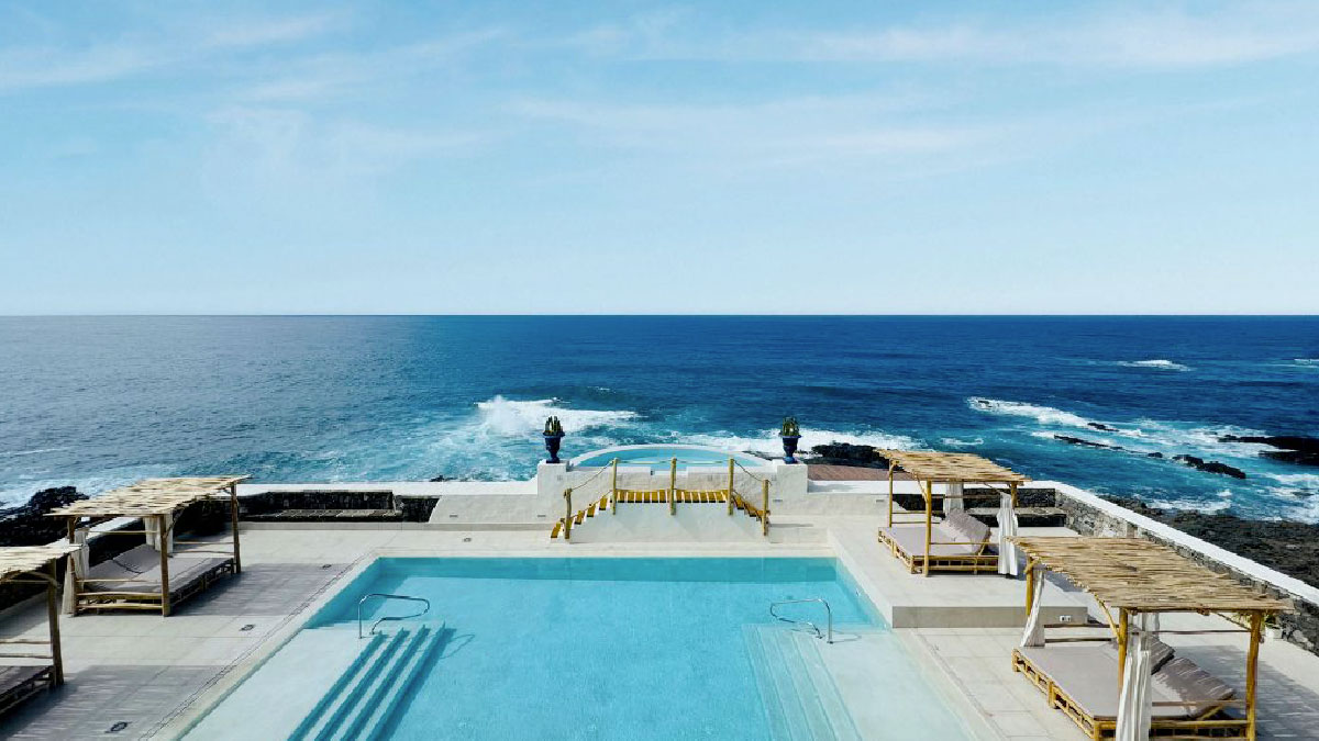 hotel costa magica