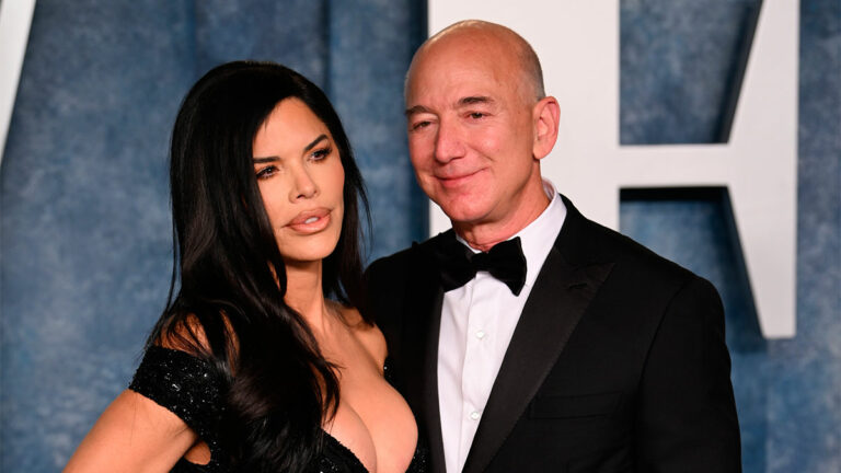 Jeff Bezos y Lauren Sanchez