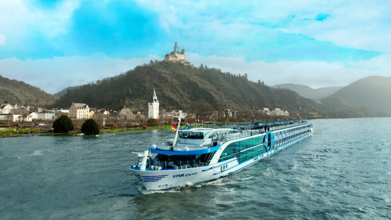 viva cruises enjoy