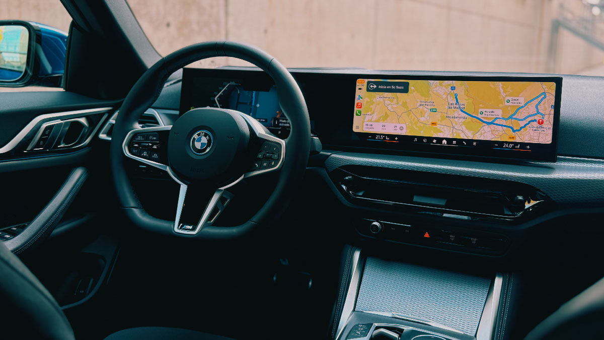 BMW i4