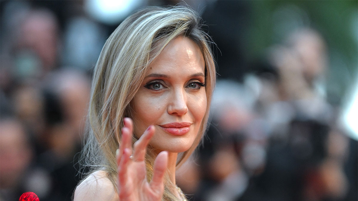 Angelina Jolie