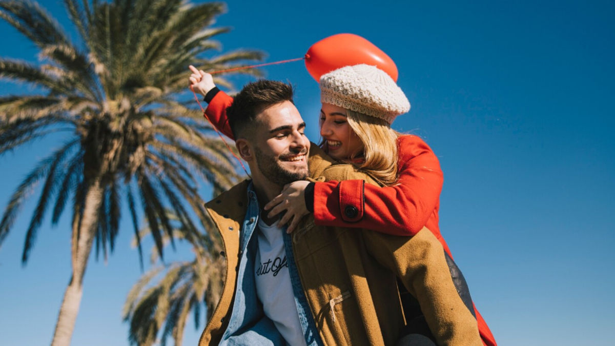 Viajar en Navidad (Foto: Freepik)