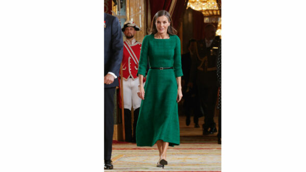 reina letizia vestido verde