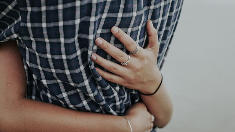 Abrazos (Foto: Piqsels)