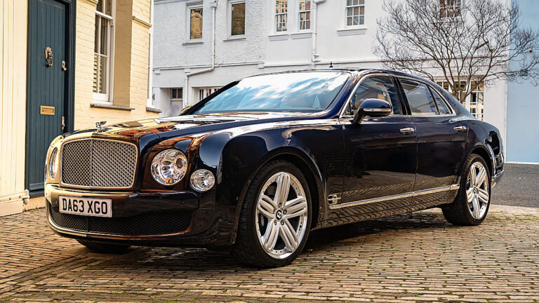 Bentley Mulsanne de 2013 Carlos III (Foto: H&H Classics)