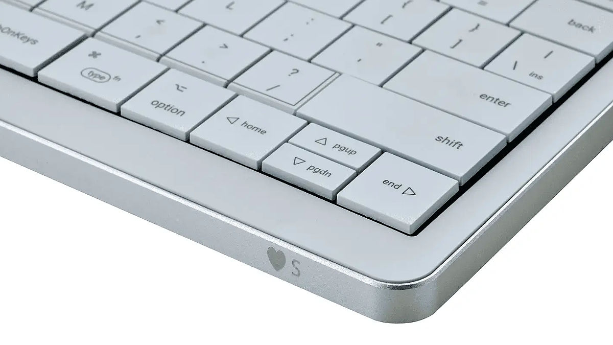 Clevetura CLVX S (Foto: Clevetura Facebook)