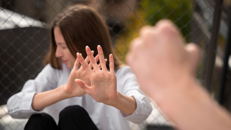 Violencia Género celos adolescencia (Foto: Freepik)