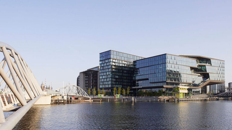 Booking Amsterdam (Foto: Hufton+Crow)