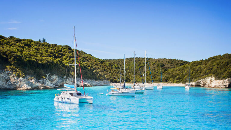 barcos mar navegar viajar