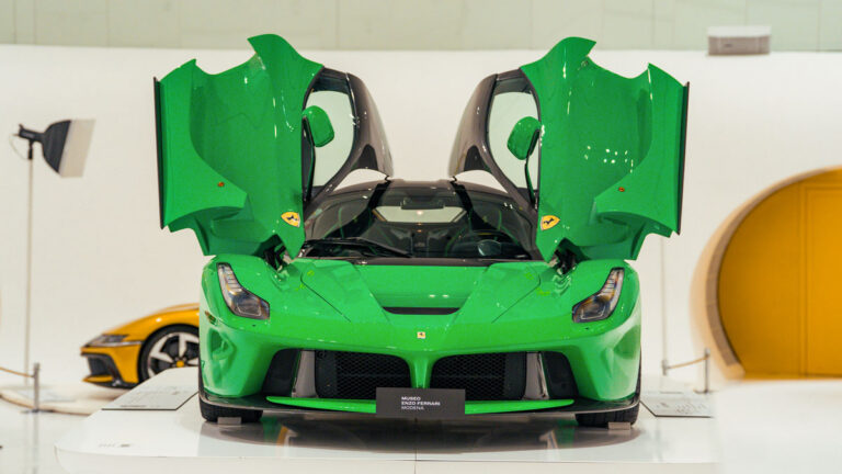 laferrari verde