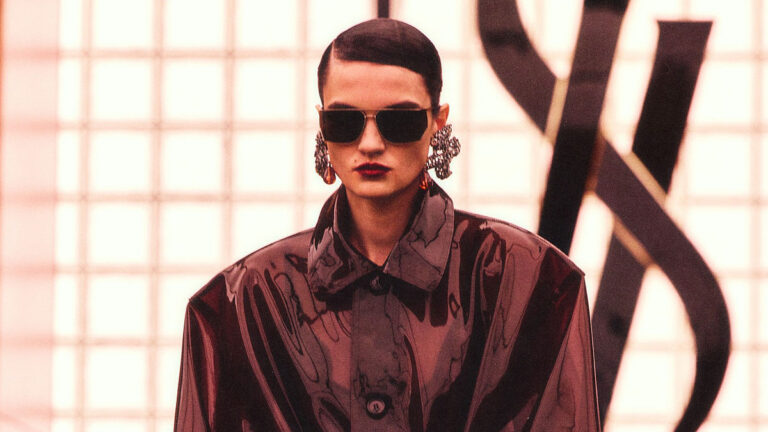 (Foto: Yves Saint Laurent Facebook)