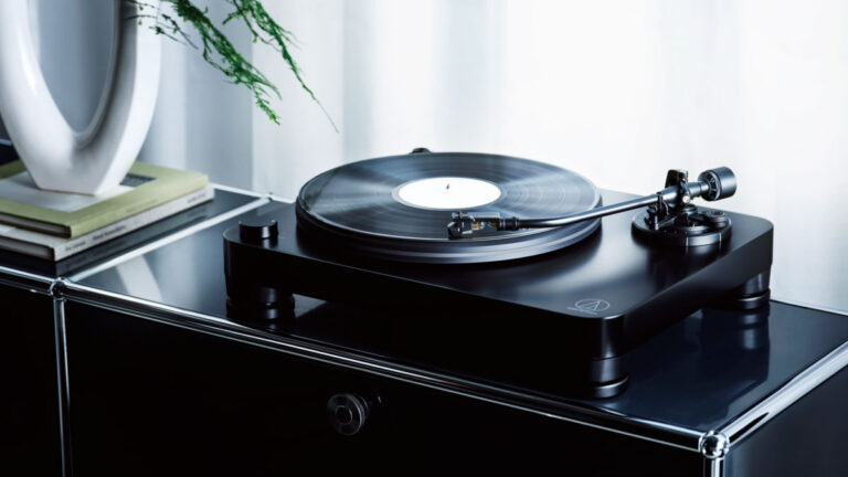 Audio-Technica giradiscos AT-LP7X (Foto: Audio-Technica)