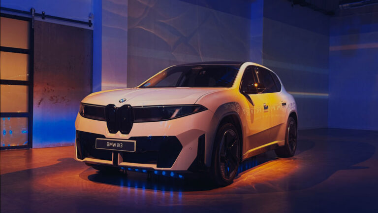 BMW IX3