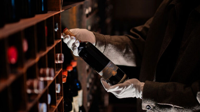 vino gonzalez byass subasta